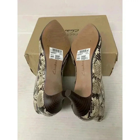 -626 Clarks Linvale Sea, Taupe Snake, Heals-US 7.5 Womens - Picture 4 of 5